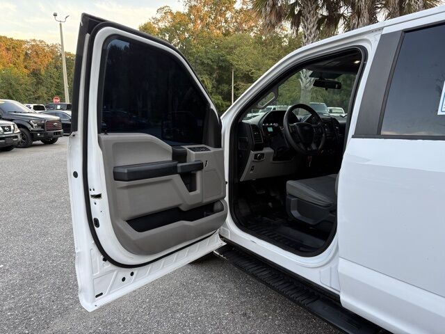 2017 Ford F-150 XL photo 9
