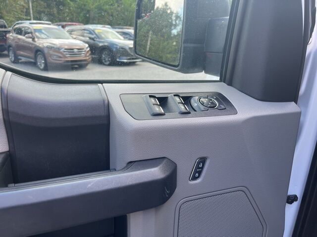 2017 Ford F-150 XL photo 16