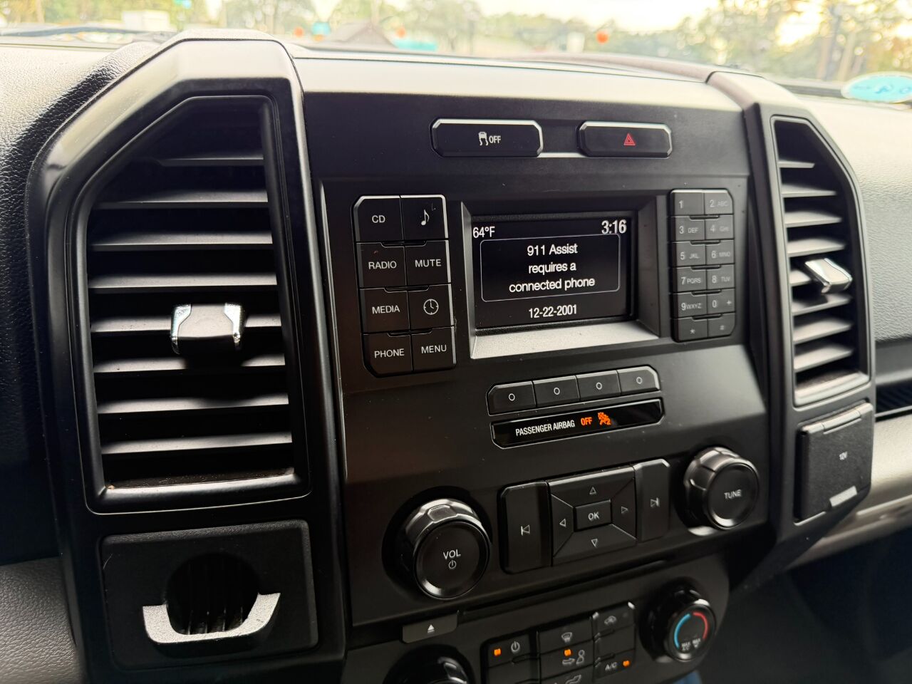 2017 Ford F-150 XLT 2WD Reg Cab 8&apos; Box Jacksonville FL