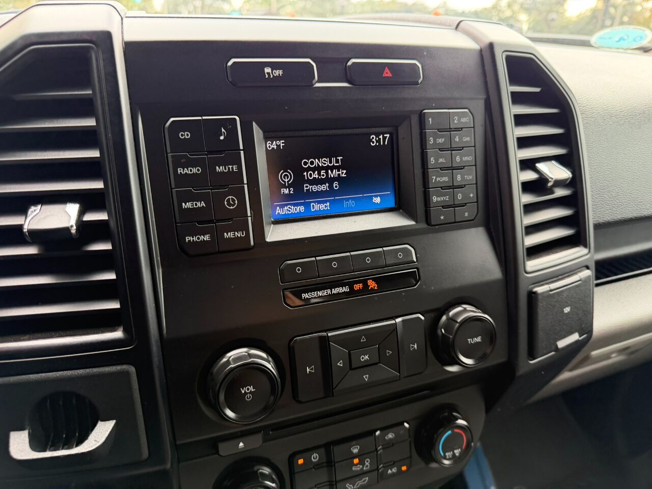 2017 Ford F-150 XLT 2WD Reg Cab 8&apos; Box Jacksonville FL