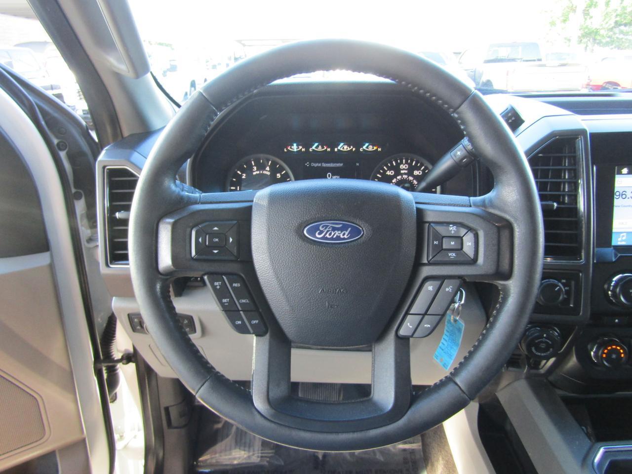 2017 Ford F-150 XLT 4WD SuperCrew 5.5 Box Grand Prairie TX
