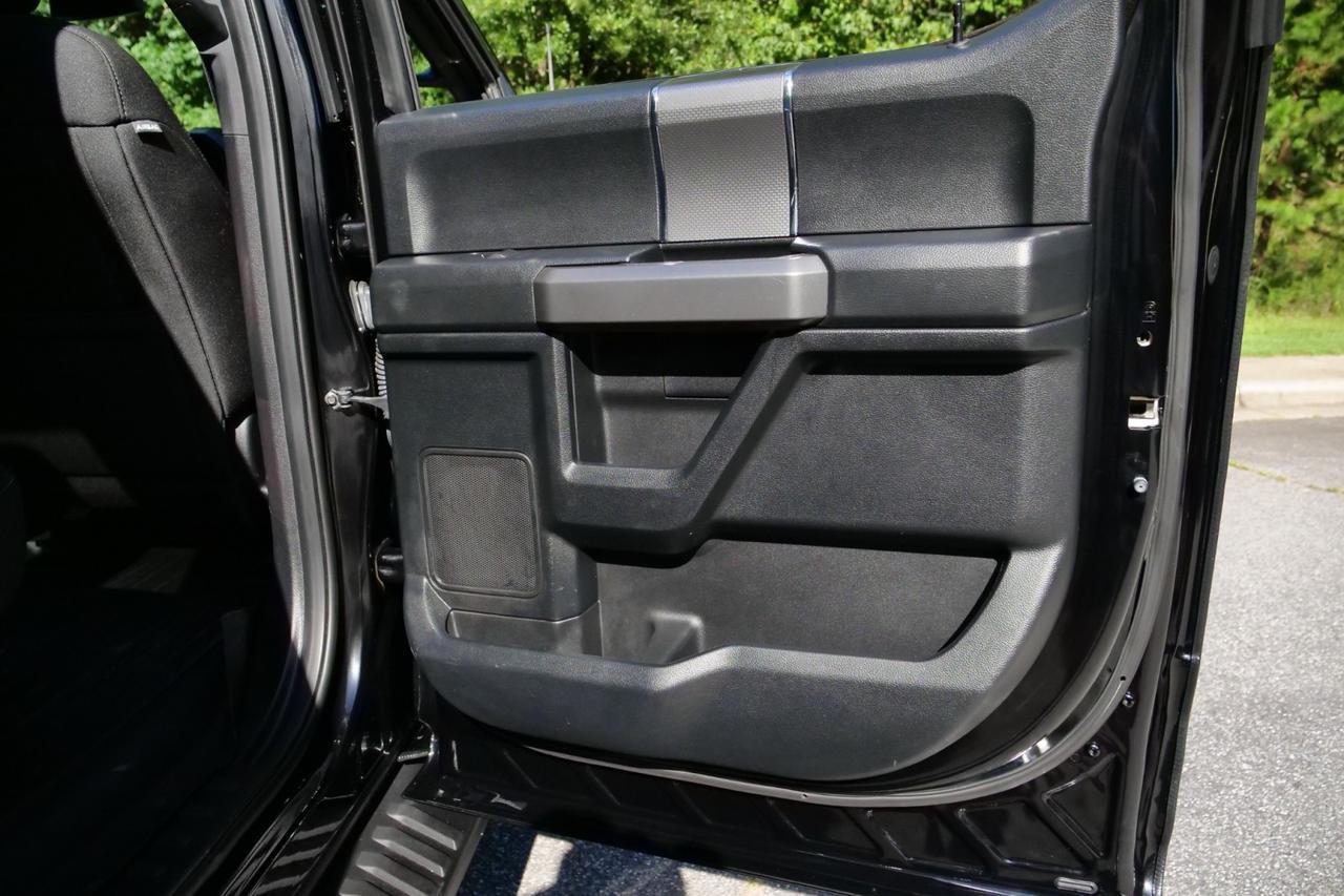 2017 Ford F-150 XLT 4X4 / Sport PKG / UGPRADES / Heated Seats! Lincolnton NC
