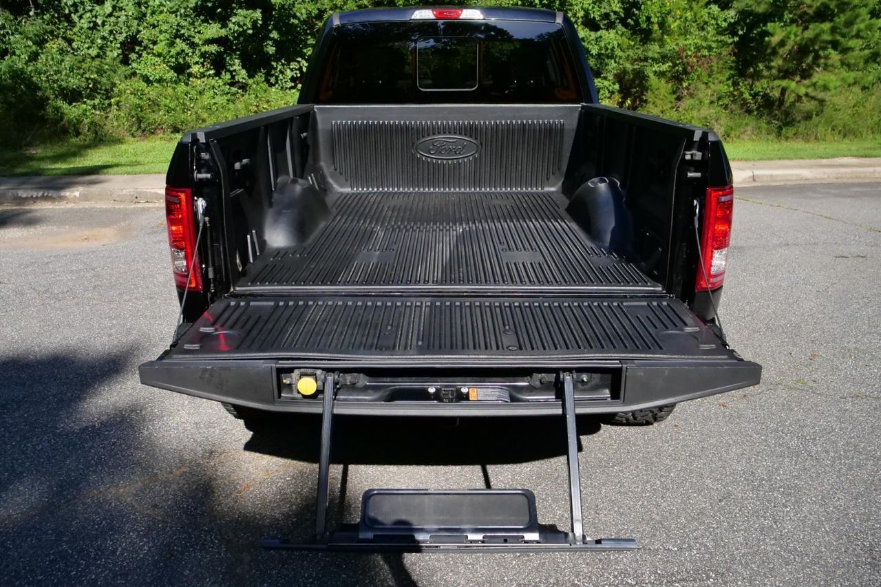 2017 Ford F-150 XLT 4X4 / Sport PKG / UGPRADES / Heated Seats! Lincolnton NC