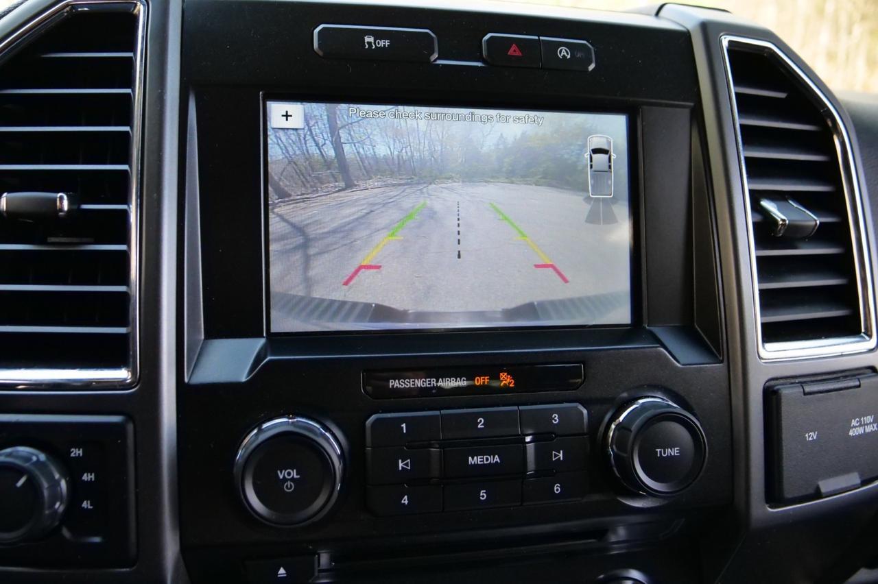 2017 Ford F-150 XLT 4X4 / Tow Package / Pano Sunroof / Heated Seats! Lincolnton NC