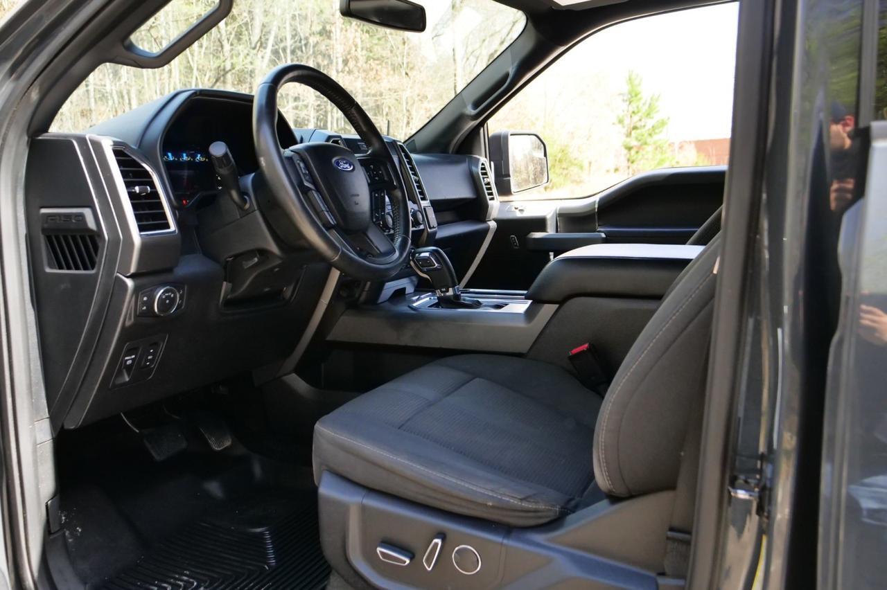 2017 Ford F-150 XLT 4X4 / Tow Package / Pano Sunroof / Heated Seats! Lincolnton NC