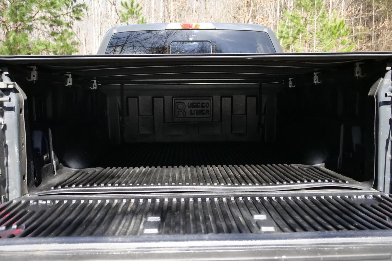 2017 Ford F-150 XLT 4X4 / Tow Package / Pano Sunroof / Heated Seats! Lincolnton NC