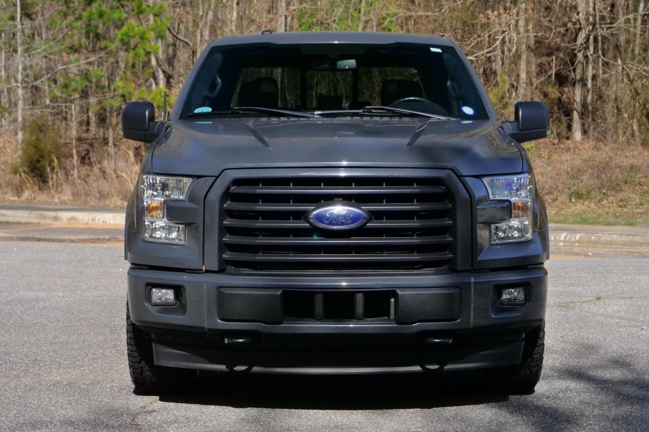 2017 Ford F-150 XLT 4X4 / Tow Package / Pano Sunroof / Heated Seats! Lincolnton NC