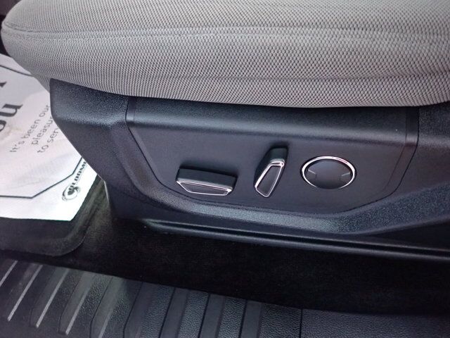2017 Ford F-150 XLT SUPERCREW NAVI 4WD TORONTO MAPLE LEAF EDITION Listowel ON