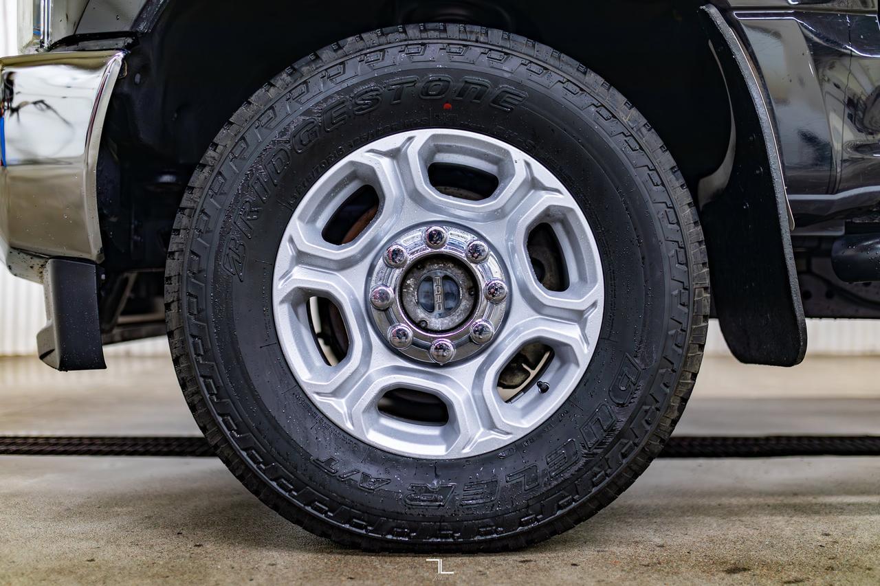 2017 Ford F-250 4x4 Crew Cab XL FX4 Longbox Diesel Red Deer AB