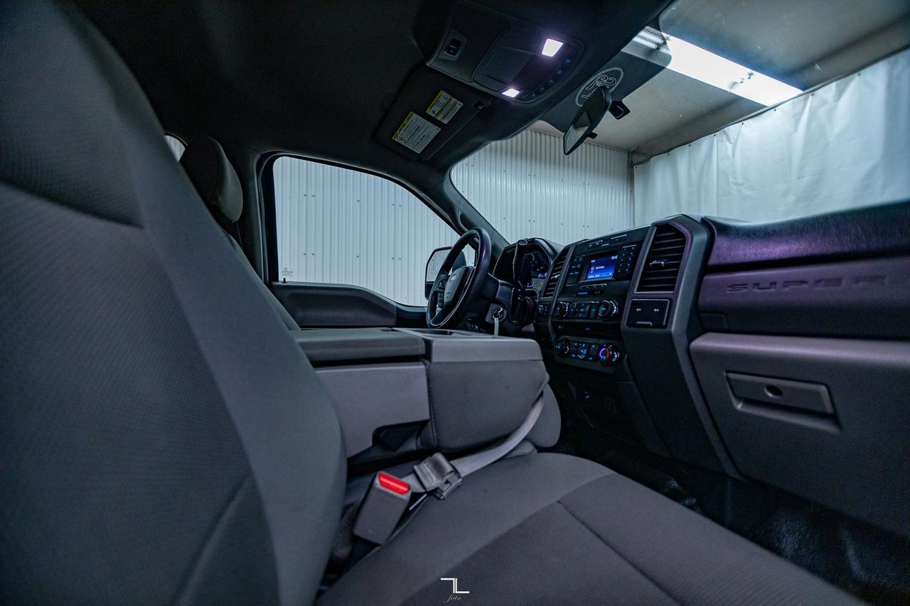 2017 Ford F-250 4x4 Crew Cab XL Longbox Diesel Red Deer AB
