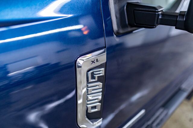 2017 Ford F-250 4x4 Crew Cab XL Longbox Diesel Red Deer AB