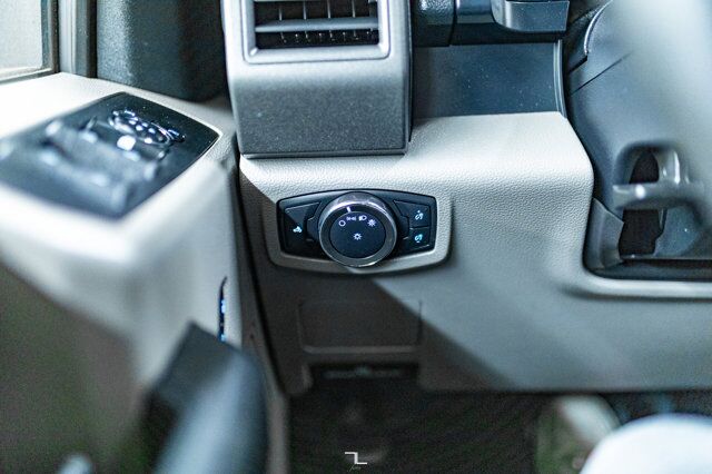 2017 Ford F-250 4x4 Crew Cab XL Longbox Diesel Red Deer AB