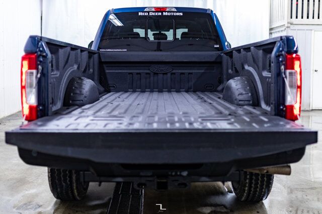 2017 Ford F-250 4x4 Crew Cab XL Longbox Diesel Red Deer AB