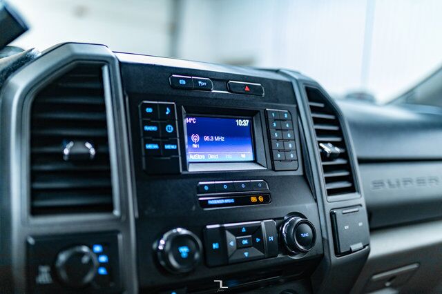 2017 Ford F-250 4x4 Crew Cab XL Longbox Diesel Red Deer AB