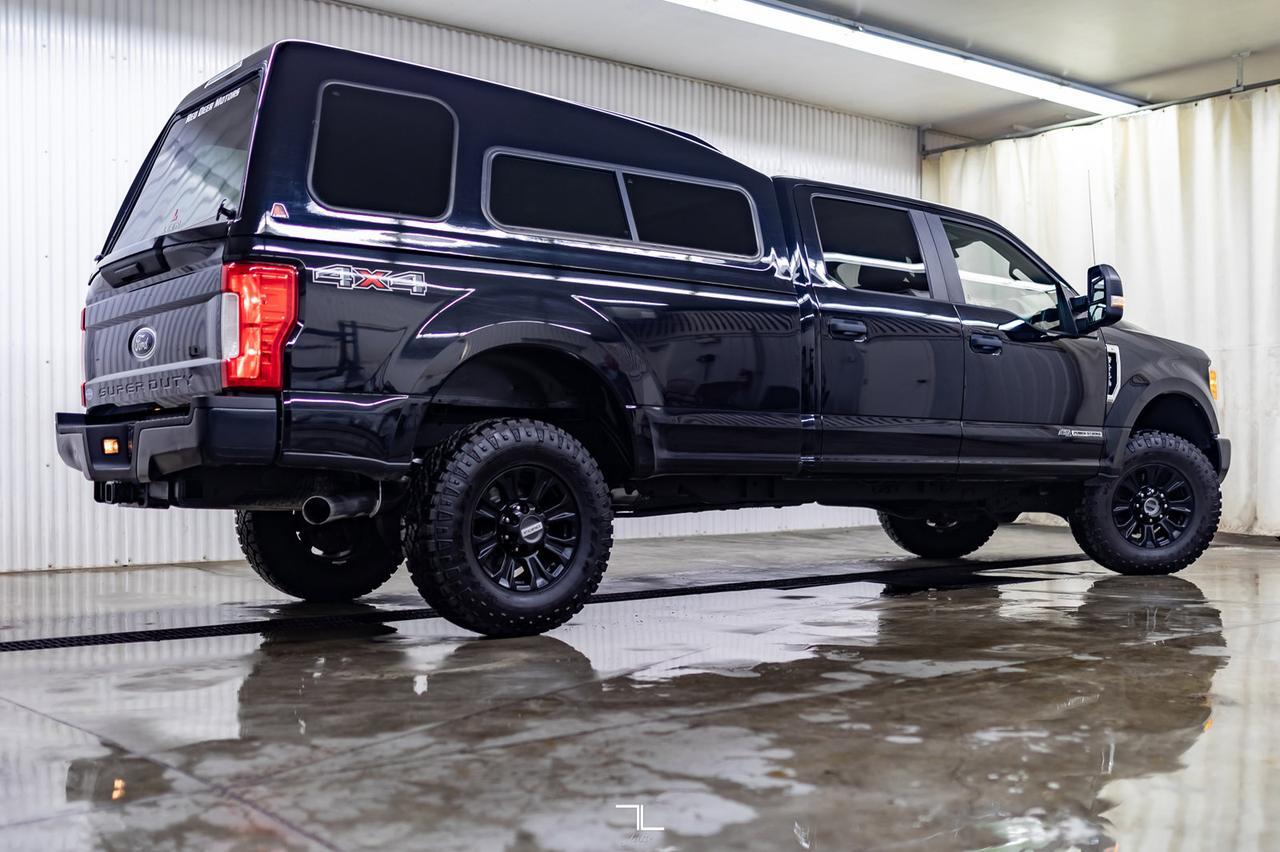 2017 Ford F-250 4x4 Crew Cab XL Longbox Diesel Topper Red Deer AB