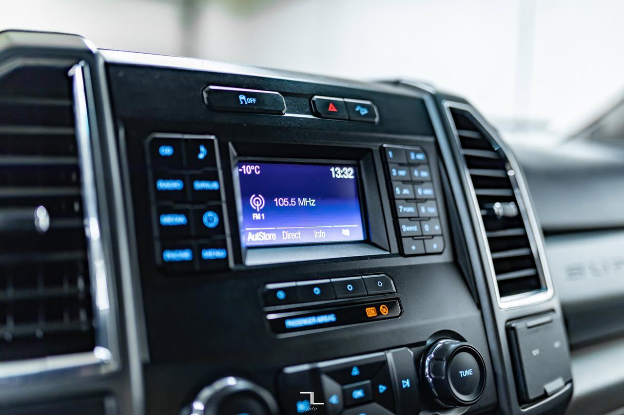 2017 Ford F-250 4x4 Crew Cab XLT BCam Red Deer AB