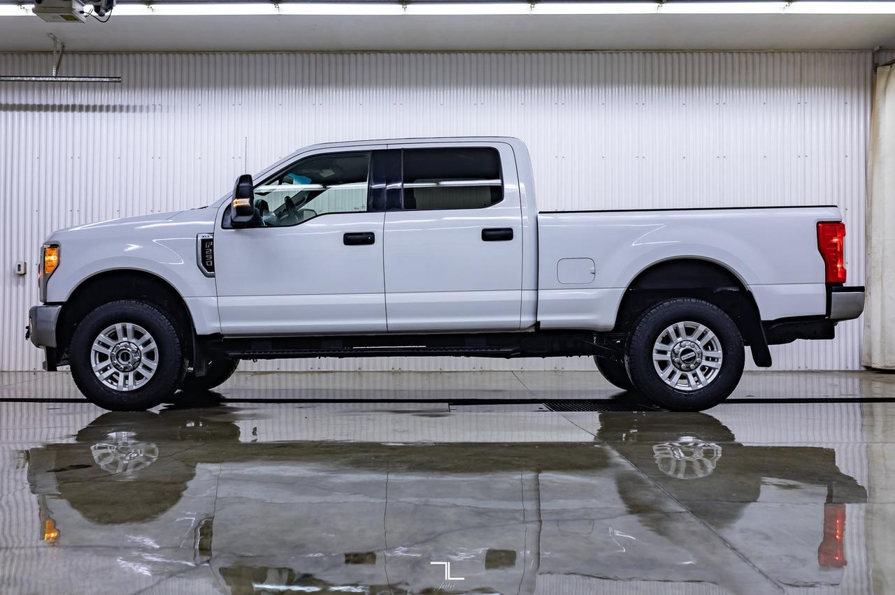 2017 Ford F-250 4x4 Crew Cab XLT BCam Red Deer AB