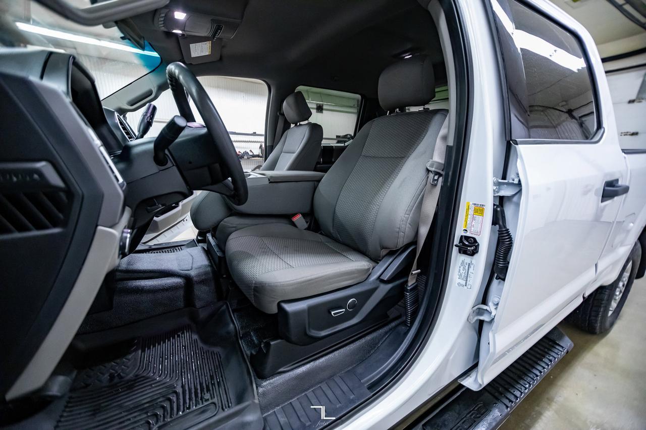 2017 Ford F-250 4x4 Crew Cab XLT BCam Red Deer AB