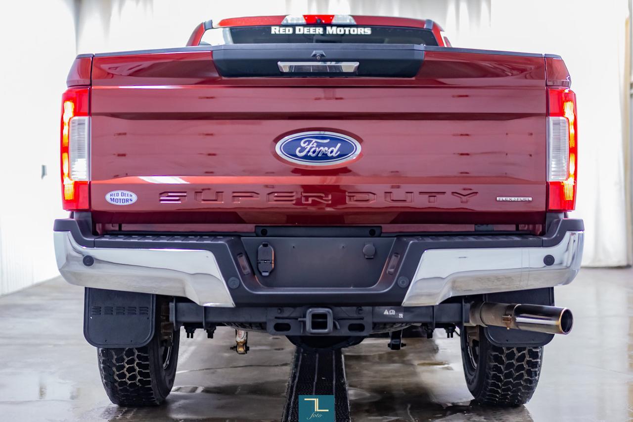 2017 Ford F-250 4x4 Crew Cab XLT FX4 Roof Nav BCam Red Deer AB
