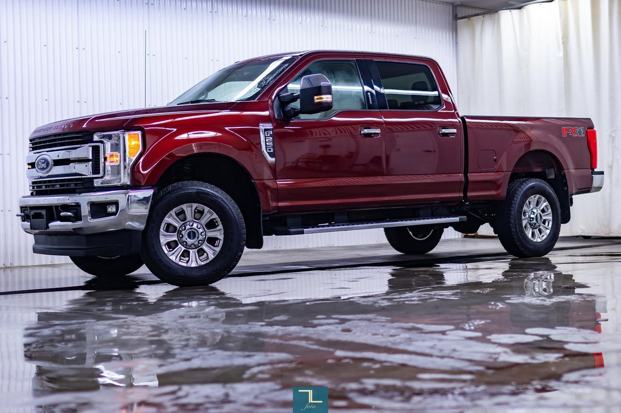 2017 Ford F-250 4x4 Crew Cab XLT FX4 Roof Nav BCam Red Deer AB