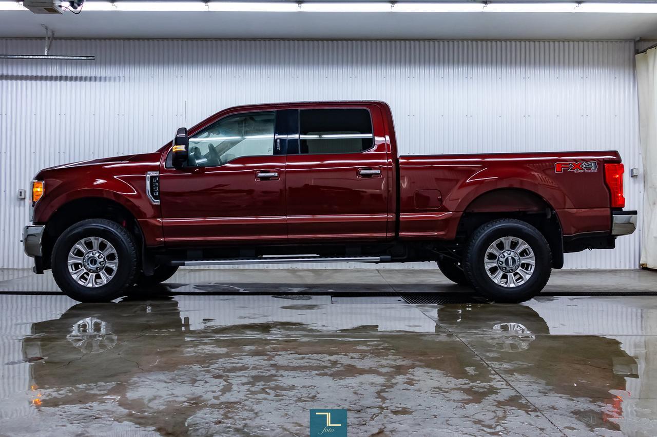 2017 Ford F-250 4x4 Crew Cab XLT FX4 Roof Nav BCam Red Deer AB