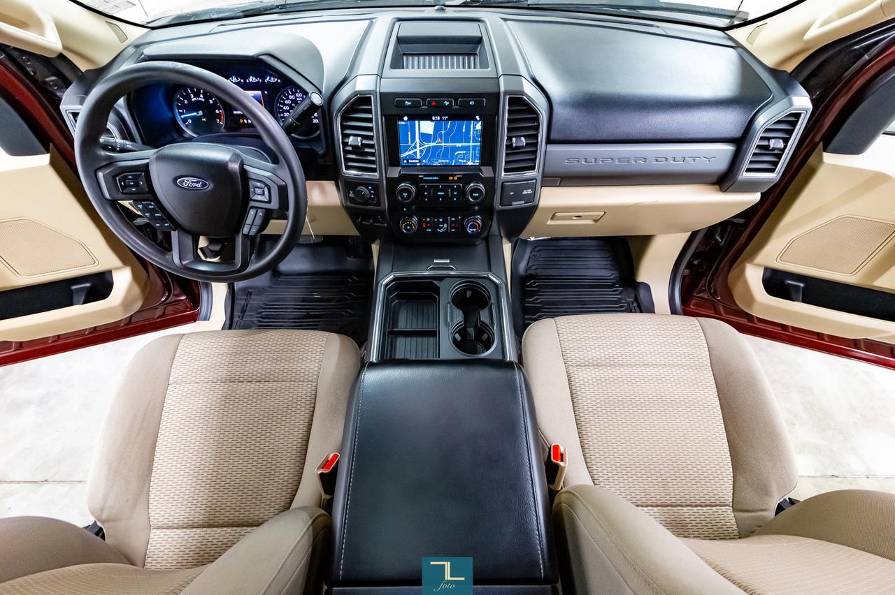 2017 Ford F-250 4x4 Crew Cab XLT FX4 Roof Nav BCam Red Deer AB