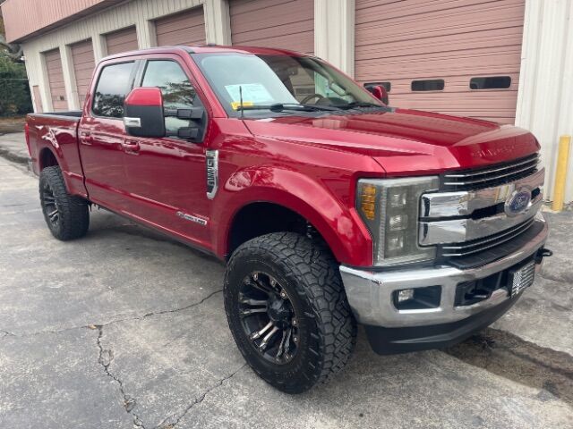 2017 Ford F-250 Lariat photo 4