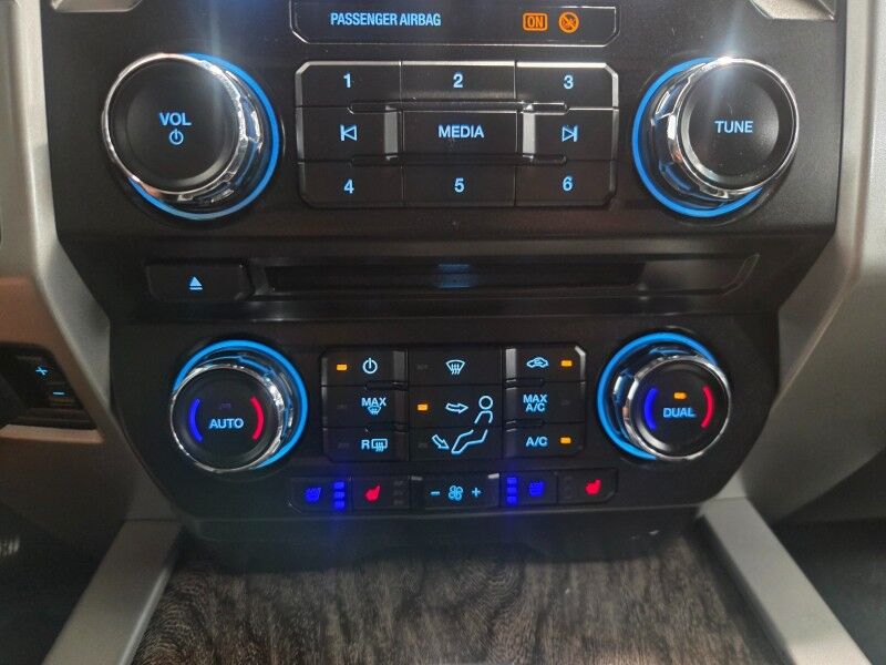 2017 Ford F-250 Lariat 4WD 6.7L Diesel GPS Camera Sunroof Fuel Wheels Toyo 37in Tires FREE WARRANTY Arlington TX