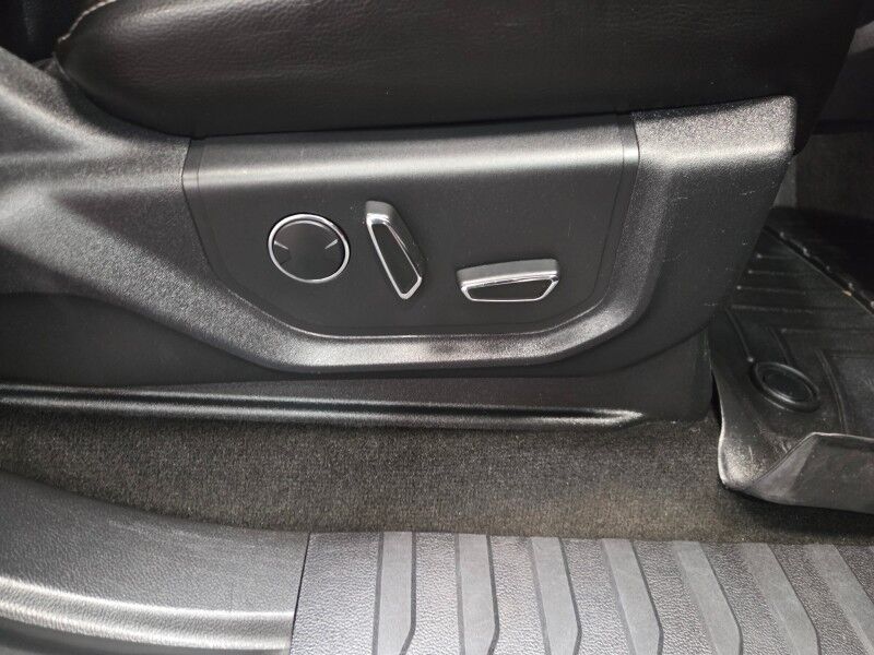 2017 Ford F-250 Lariat 4WD 6.7L Diesel GPS Nav Camera Gooseneck 1 Owner FREE WARRANTY Arlington TX