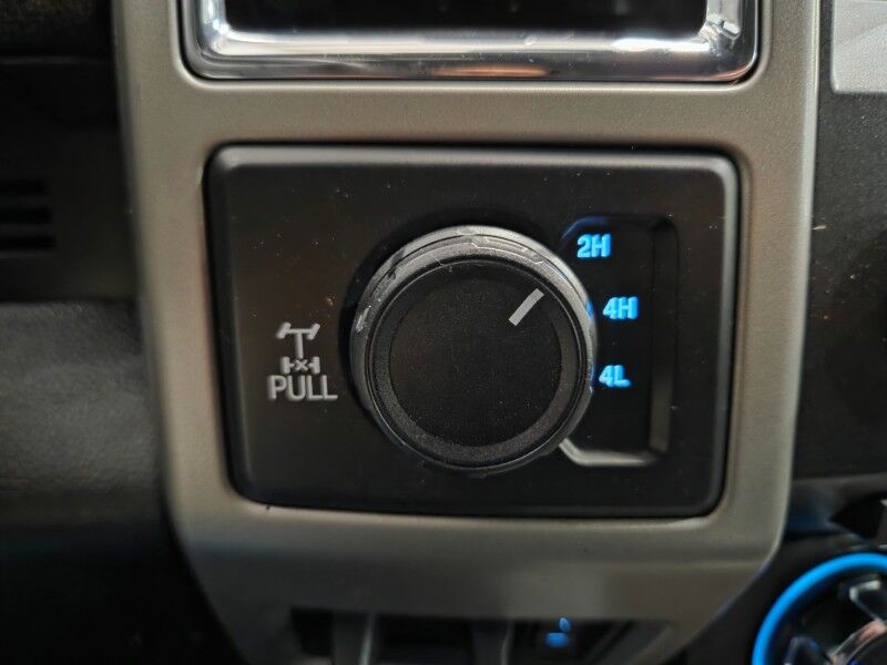 2017 Ford F-250 Lariat 4WD 6.7L Diesel GPS Nav Camera Gooseneck 1 Owner FREE WARRANTY Arlington TX