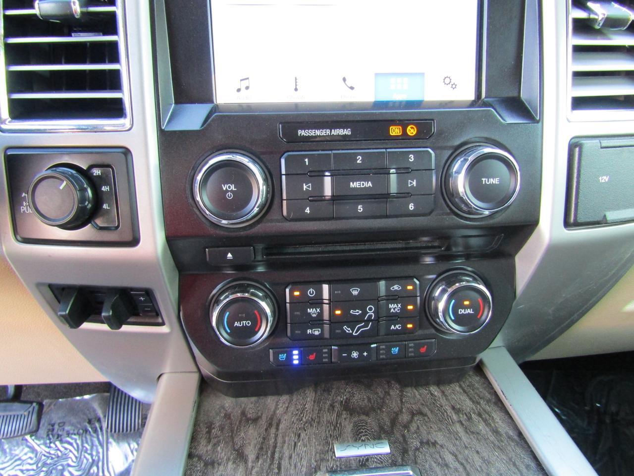 2017 Ford F-250 Lariat 4WD Crew Cab 6.75 Box Grand Prairie TX