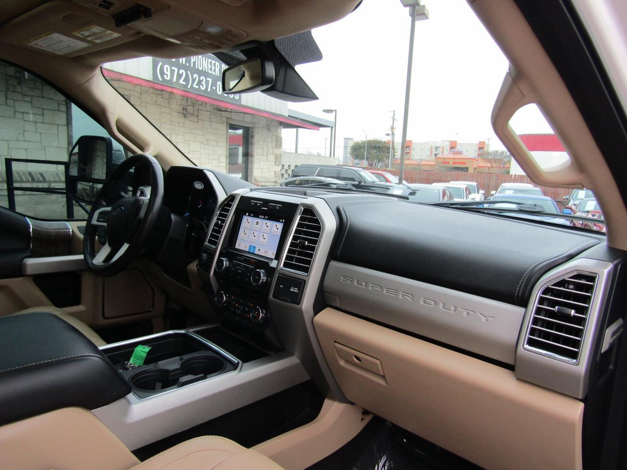 2017 Ford F-250 Lariat 4WD Crew Cab 6.75 Box Grand Prairie TX