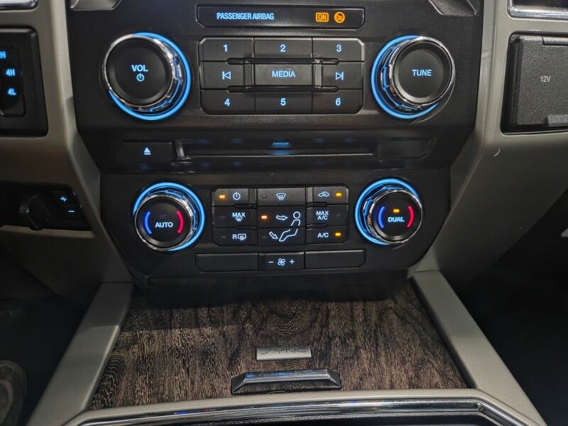 2017 Ford F-250 Lariat 6.7L Diesel Long Bed GPS Camera Sunroof 37in Toyo FREE WARRANTY Arlington TX