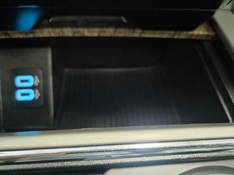 2017 Ford F-250 Lariat 6.7L Diesel Long Bed GPS Camera Sunroof 37in Toyo FREE WARRANTY Arlington TX