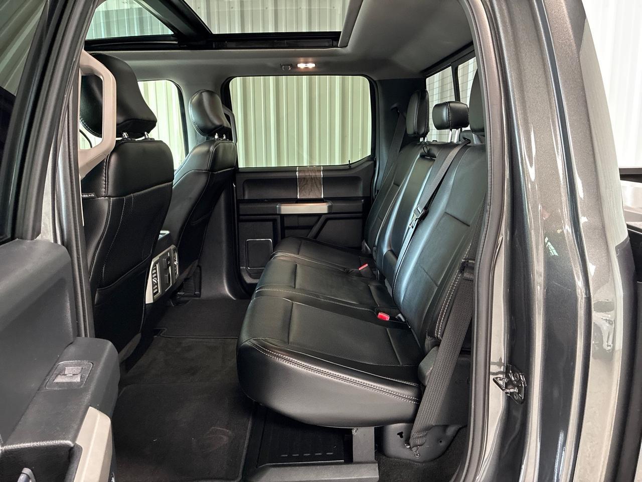 2017 Ford F-250 Lariat, Diesel, 4x4, Ultimate Pkg, 40 Gallon Auxiliary Fuel Tank/Toolbox, Gooseneck Houston TX