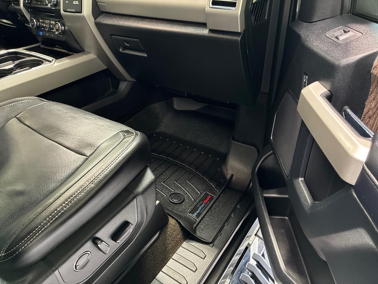 2017 Ford F-250 Lariat, Diesel, 4x4, Ultimate Pkg, 40 Gallon Auxiliary Fuel Tank/Toolbox, Gooseneck Houston TX