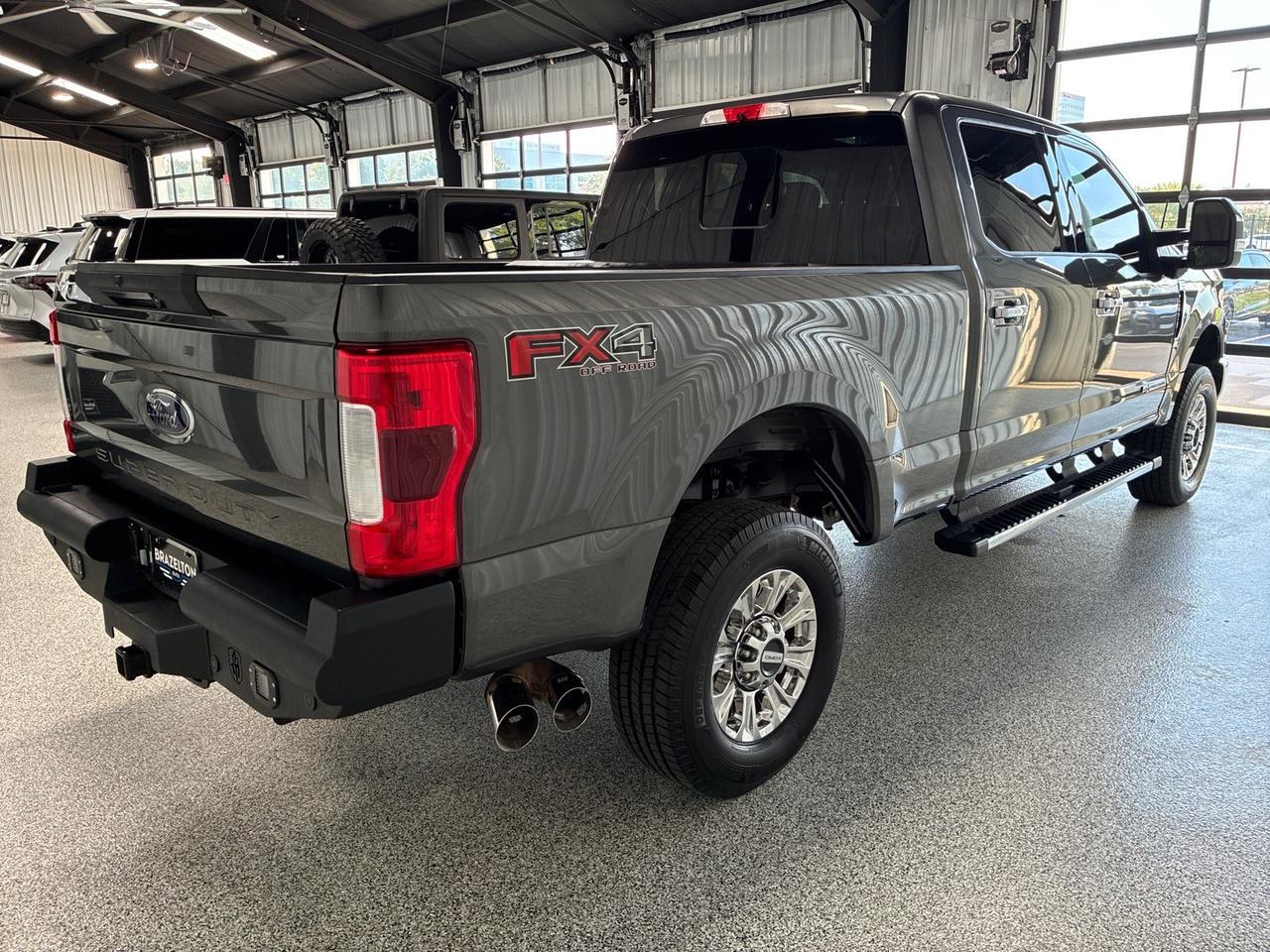 2017 Ford F-250 Lariat, Diesel, 4x4, Ultimate Pkg, 40 Gallon Auxiliary Fuel Tank/Toolbox, Gooseneck Houston TX