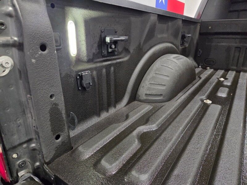 2017 Ford F-250 Lariat Lariat 4WD 6.7L Diesel GPS Camera Sunroof Wheels FREE WARRANTY Arlington TX