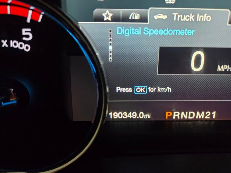 2017 Ford F-250 Lariat Lariat 4WD 6.7L Diesel GPS Camera Sunroof Wheels FREE WARRANTY Arlington TX