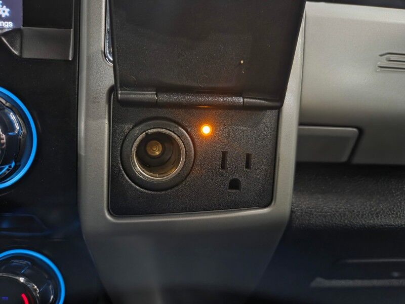 2017 Ford F-250 Lariat Lariat 4WD 6.7L Diesel GPS Camera Sunroof Wheels FREE WARRANTY Arlington TX