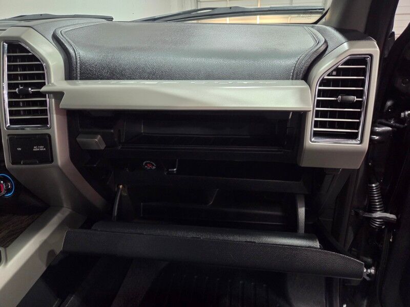 2017 Ford F-250 Lariat Lariat 4WD 6.7L Diesel GPS Camera Sunroof Wheels FREE WARRANTY Arlington TX