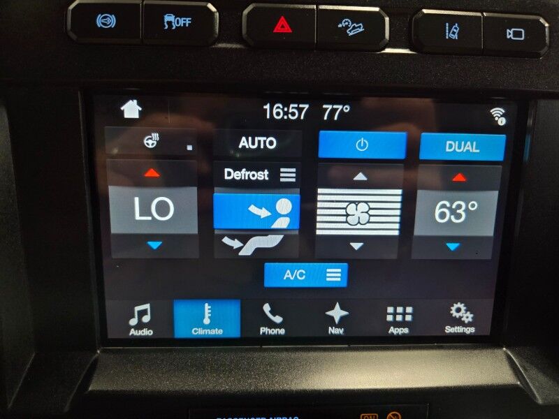 2017 Ford F-250 Platinum 4WD 35in Nitto Tires 6.7L Diesel GPS Nav Camera FREE WARRANTY Arlington TX
