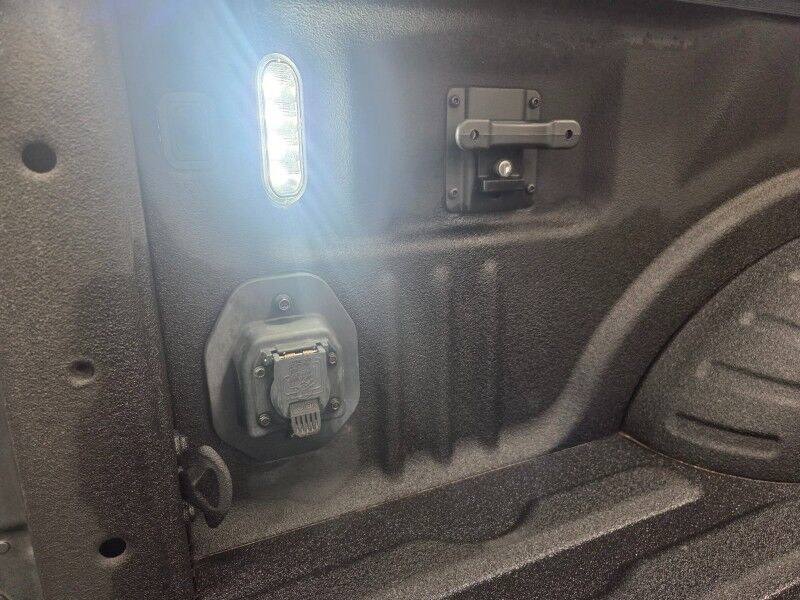 2017 Ford F-250 Platinum 4WD 6.7L Diesel GPS Camera Sunroof Dual Fox Shocks FREE WARRANTY Arlington TX