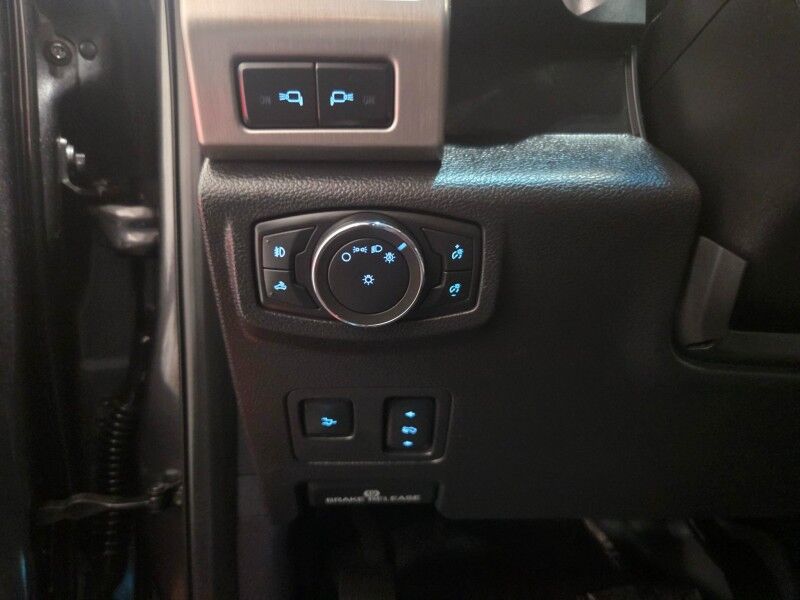 2017 Ford F-250 Platinum 4WD 6.7L Diesel GPS Camera Sunroof Dual Fox Shocks FREE WARRANTY Arlington TX