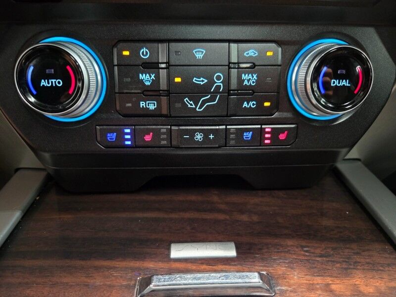 2017 Ford F-250 Platinum 4WD 6.7L Diesel GPS Camera Sunroof FREE WARRANTY Call (682)587-6288 Arlington TX