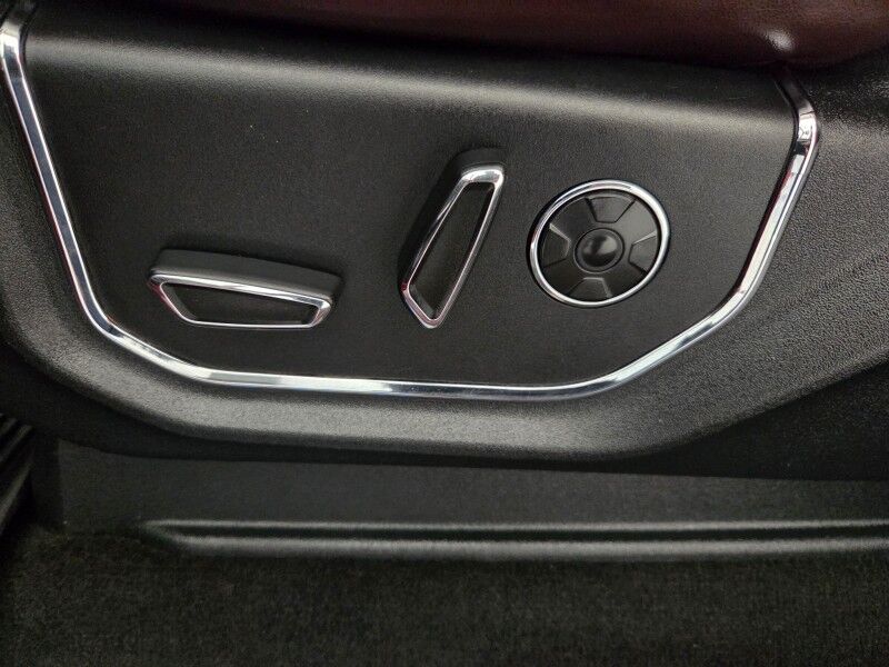 2017 Ford F-250 Platinum 4WD 6.7L Diesel GPS Camera Sunroof FREE WARRANTY Call (682)587-6288 Arlington TX