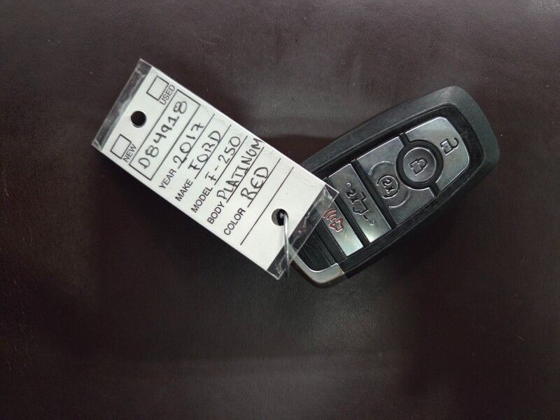 2017 Ford F-250 Platinum 4WD 6.7L Diesel GPS Camera Sunroof FREE WARRANTY Call (682)587-6288 Arlington TX