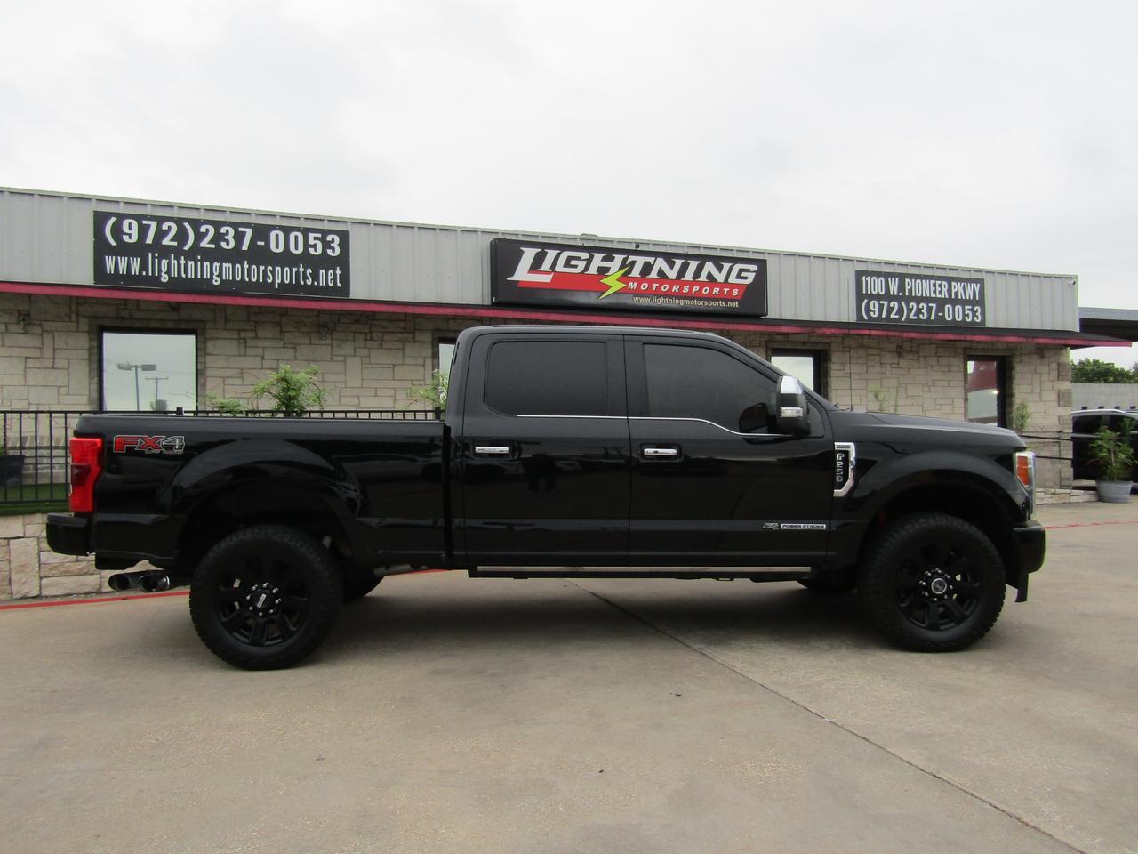 2017 Ford F-250 Platinum 4WD Crew Cab 6.75 Box Grand Prairie TX