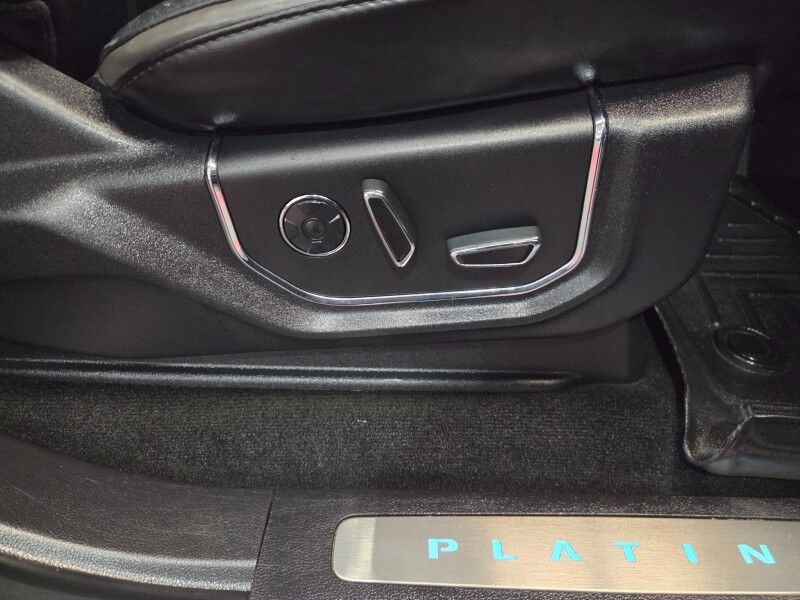 2017 Ford F-250 Platinum 6.7L Diesel 4WD GPS Camera Sunroof 35in Tires Gooseneck FREE WARRANTY Arlington TX