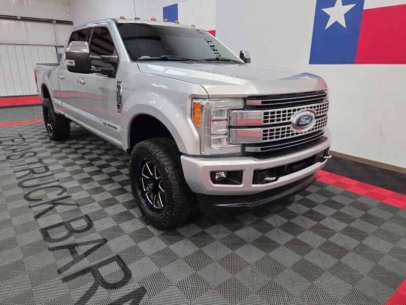 2017 Ford F-250 Platinum 6.7L Diesel 4WD GPS Camera Sunroof 35in Tires Gooseneck FREE WARRANTY Arlington TX